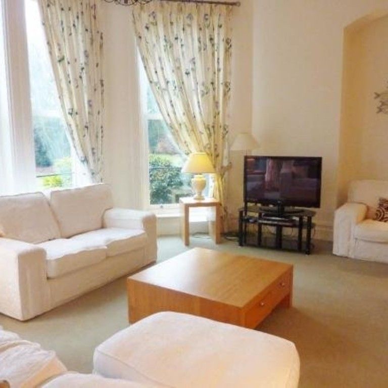 Singleton Hall, Poulton-le-fylde - Photo 1