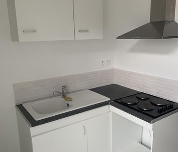 Location Appartement 2 pièces 33m² ORLEANS 45100 - Photo 3