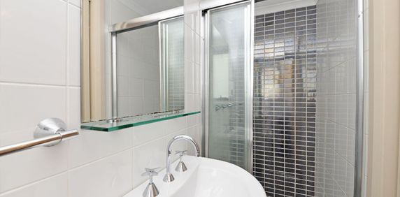 Unit 5/146 Boundary Street, Paddington - Photo 2