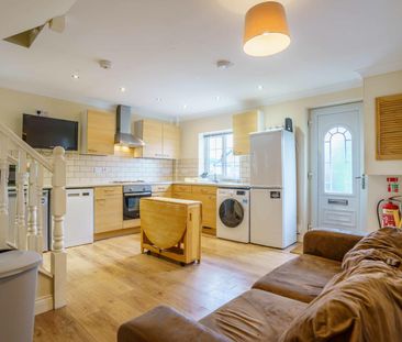 64, Hull Road - Photo 2