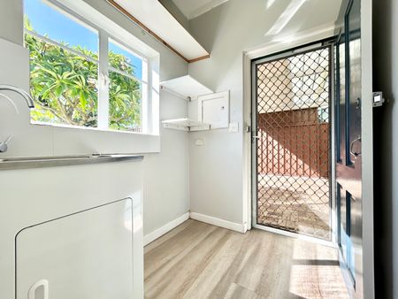 70 Woodbine Crescent, Ryde NSW 2112 - House For Rent | Domain - Photo 3