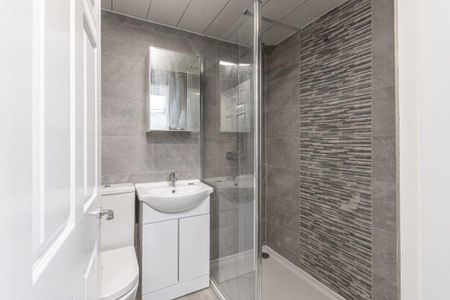 7 bedroom flat share to rent - Photo 5