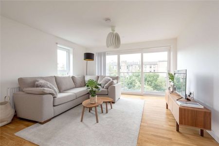 A stunning two bedroom furnished flat with two bathrooms at The Engine Yard Development, situated off Leith Walk. - Photo 3