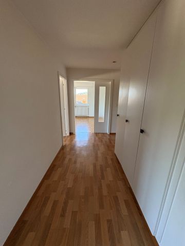 4 Zimmerwohnung in Alterswil - Photo 4