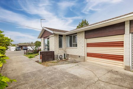 Three bedroom home, North New Brighton - Photo 3