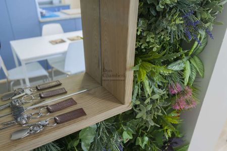 RENOVATED APARTMENT IN THE CENTER - Photo 4