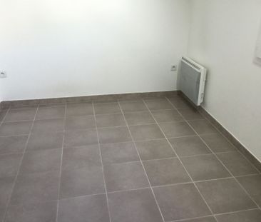 Location Appartement 2 pièces 24m² ST ANDRE LES VERGERS 10120 - Photo 3