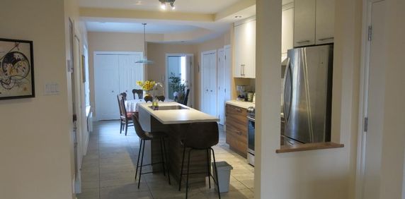 Grand 5½ dans petit immeuble tranquille - Photo 2