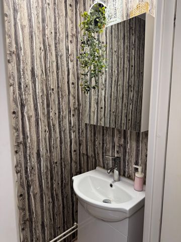 Sandeslättskroken, Angered - Photo 5