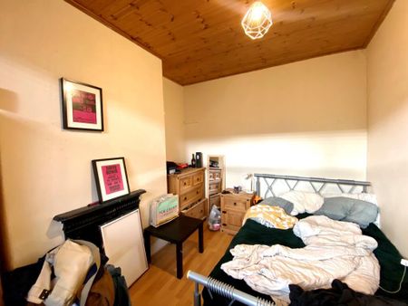 5 bedroom terraced house to rent - Photo 4