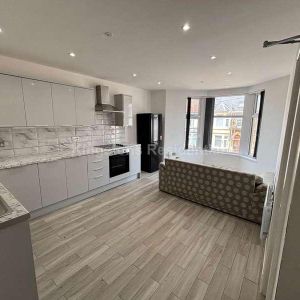 Colum Road, Cathays, CF10 - Photo 2