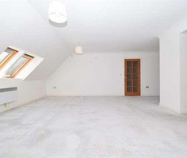 Dunstarn Drive, Adel, Leeds, LS16 - Photo 3