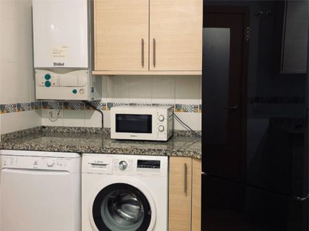 Piso de alquiler en Carrer Doctor Fleming, 23, Zona Pueblo - Photo 3