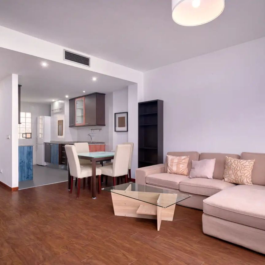 Piso de alquiler en Calle de Santa Engracia, 92, Almagro - Foto 1