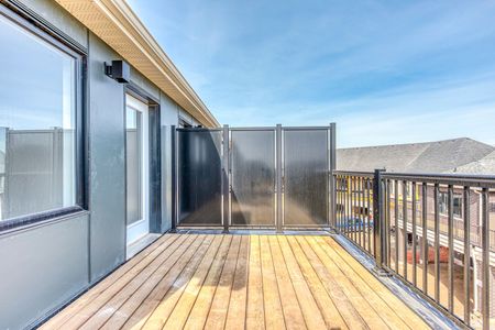 For Lease - 3271 Crystal Drive, Oakville, Ontario - Photo 5