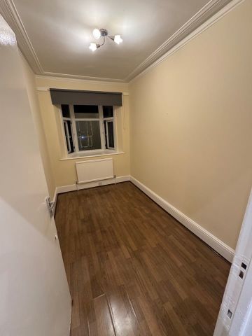 2 Bed Maisonette, Melfort Road, CR7 - Photo 4