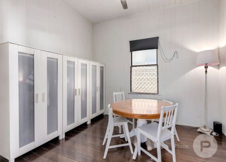 8, Sword Street, QLD, Woolloongabba - Photo 2
