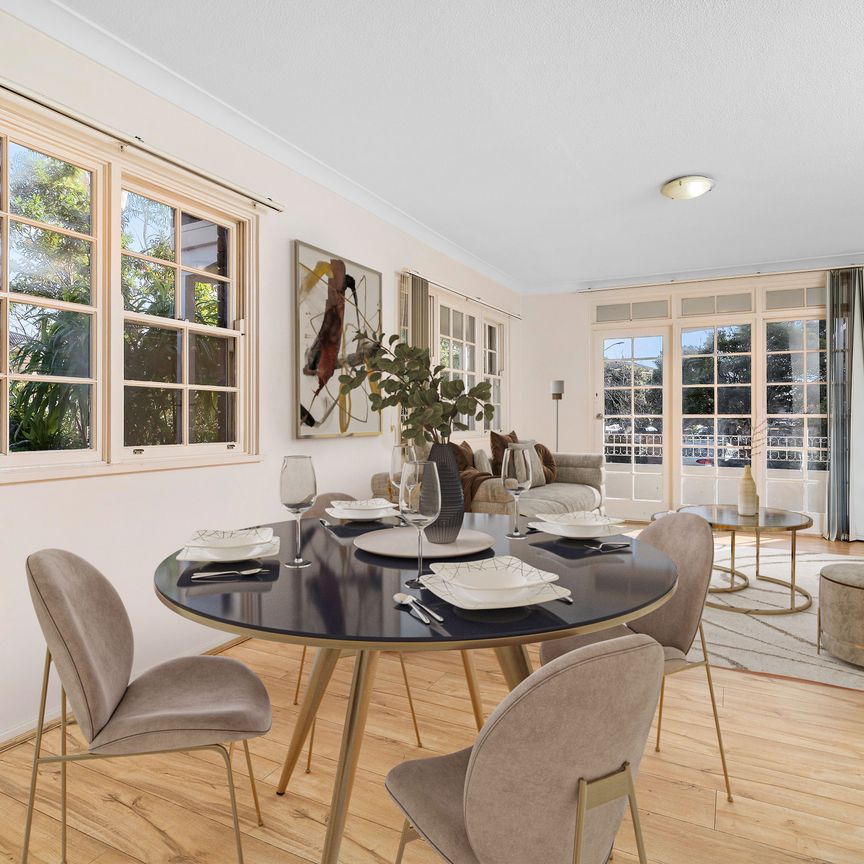 This stunning modern apartment is full of attractive features, with premium finishes throughout in a ideal locale. - Photo 1