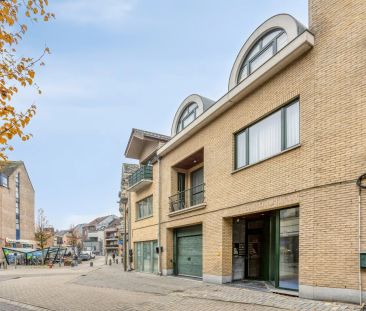 Ruime duplex (144m²) te huur centrum Halle, met 2 slpks, terras en ... - Photo 4