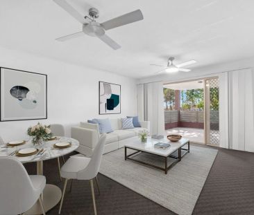 Spacious 2-Bedroom Apartment with Balcony & Secure Parking in Holla... - Photo 4