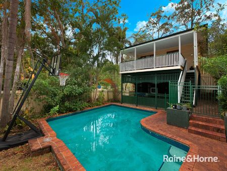 19 Ruskin Street, Taringa, QLD 4068 - Photo 3