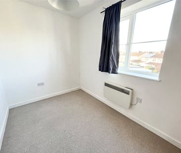 2 Bedroom - Photo 5