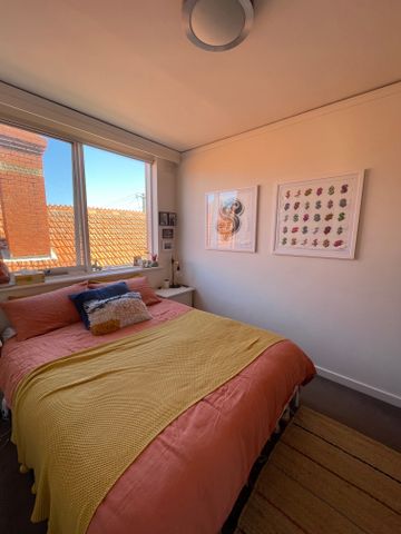 St Kilda East - Photo 3