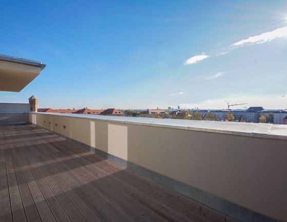 ** Atemberaubendes Penthouse mit Panoramablick & großer Terrasse | Sauna | 2 Bäder | Stellplätze ** - Photo 1