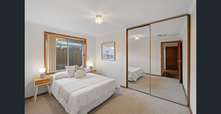 Beachside Family Entertainer with Workshop - Photo 5