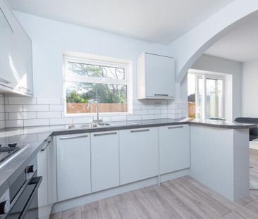 3 bedroom terraced house to rent - Photo 6