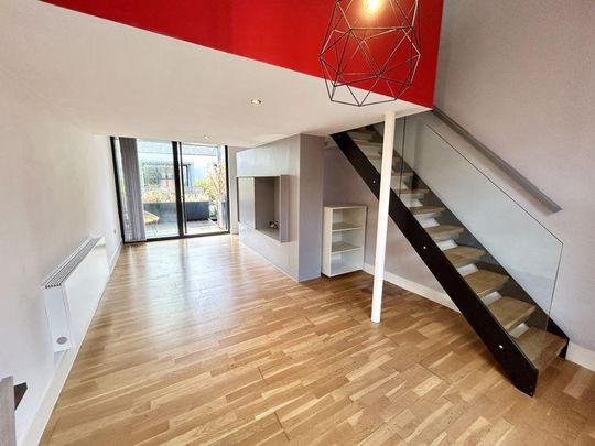 2 bedroom terraced house to rent - Photo 1