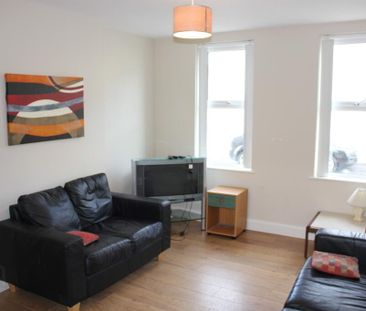 8 Enfield Street (STUDENT LET), Portstewart, BT55 7AL - Photo 1