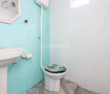 Casa residencial com 3 dormiórios e 3 vagas de garagem, no bairro C... - Photo 2