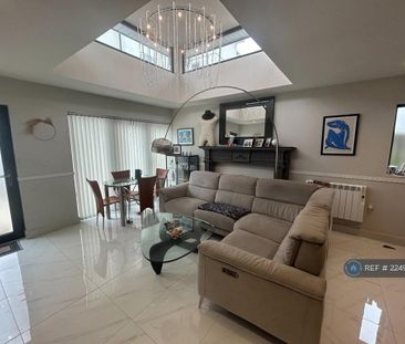 1 bedroom flat to rent - Photo 3