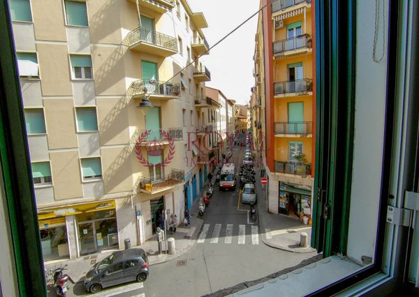 Appartamento in Affitto a Livorno