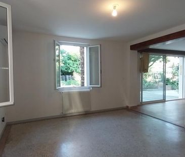 Location Maison 4 pièces 109m² AGEN 47000 - Photo 2