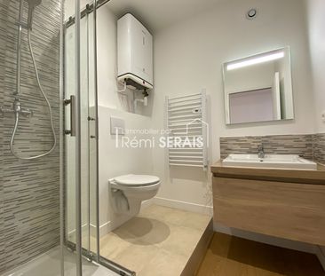 A LOUER - Studio plein centre Domfront - REF 14156, - Photo 2