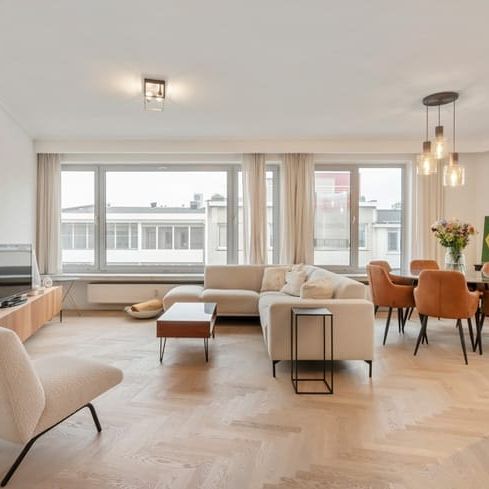 Appartement te huur - Photo 1