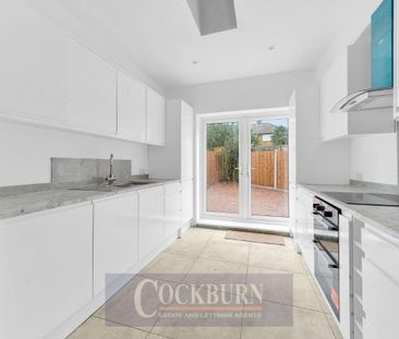 Dunkery Road, London SE9 - 4 Beds 3 Bathrooms! - Photo 3