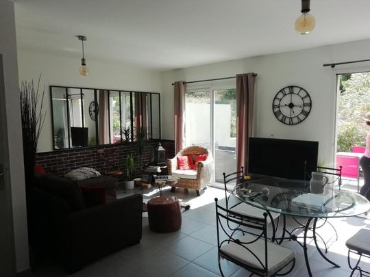 Location Appartement 4 pièces 79m² ST MAXIMIN LA STE BAUME 83470 - Photo 1