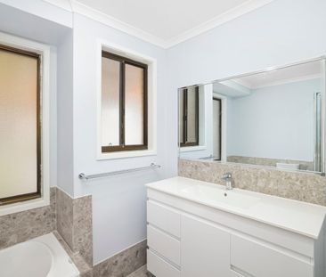 Renovated home with modern appeal - Photo 5