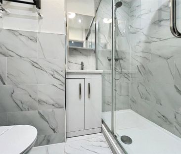 3 bedroom detached house to rent - Photo 3