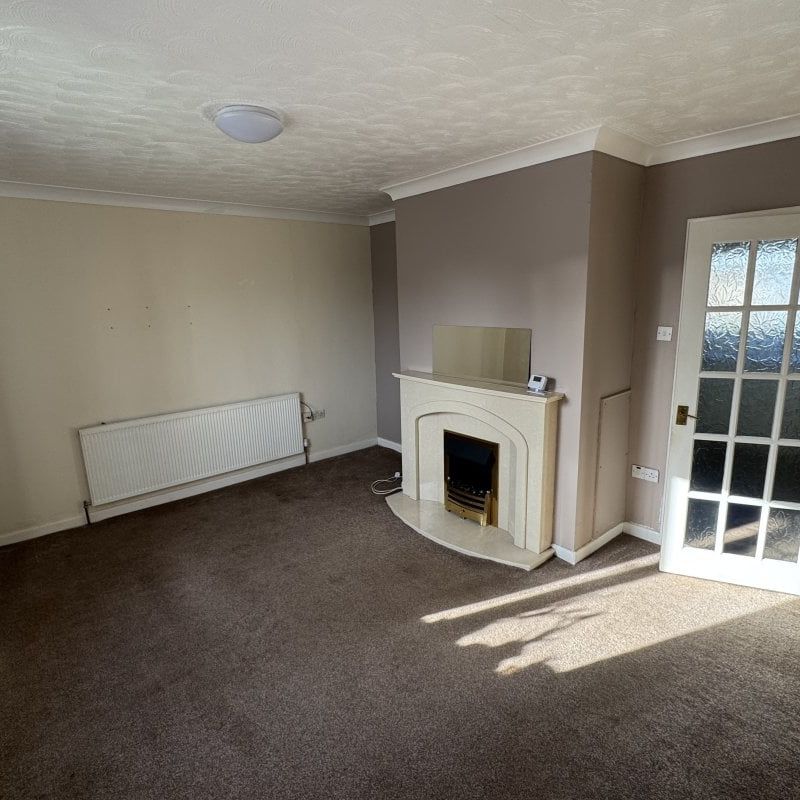 Addison Square - Photo 1