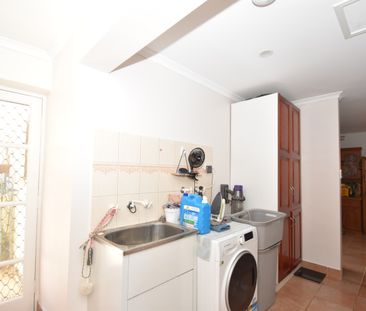 Pool and Garden Service Included in Rent - Photo 4