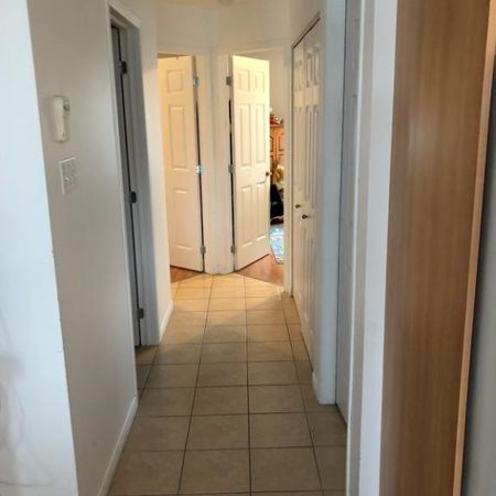 4 1/2 style condo - Photo 4