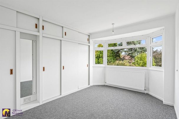 4 bedroom semi-detached house to rent - Photo 1