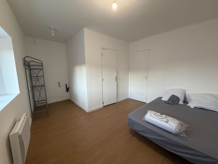 Location Appartement 2 pièces 32m² - Photo 4