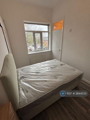 1 bedroom terraced house to rent - Photo 4