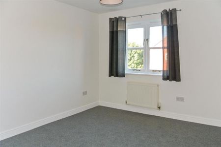 2 bedroom semi-detached house to rent - Photo 2