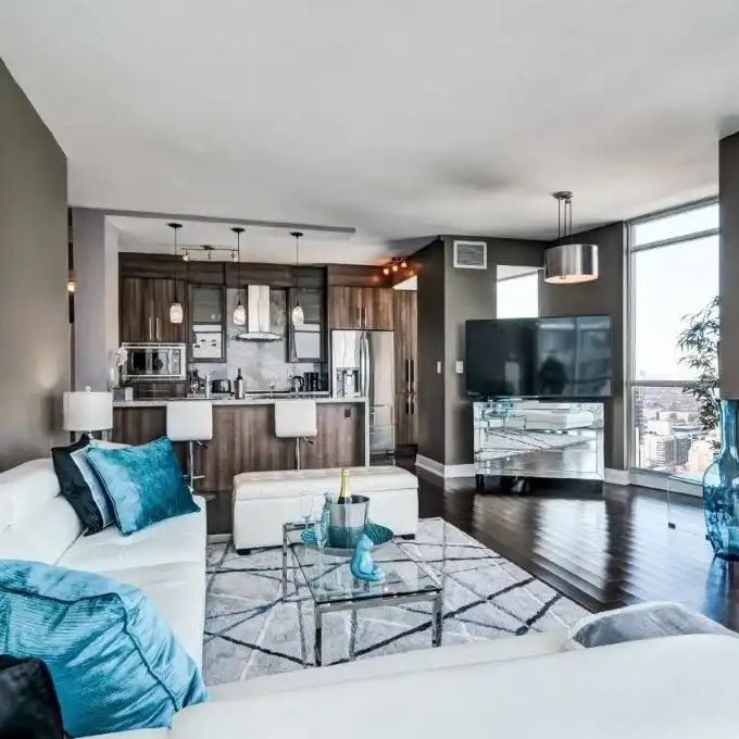 Waterfront Toronto Furnished Penthouse for Rent at Aquarius at City Park - Immaculate 2 Bedroom, 2 Bath with Expansive Windows and Water Views - Photo 1